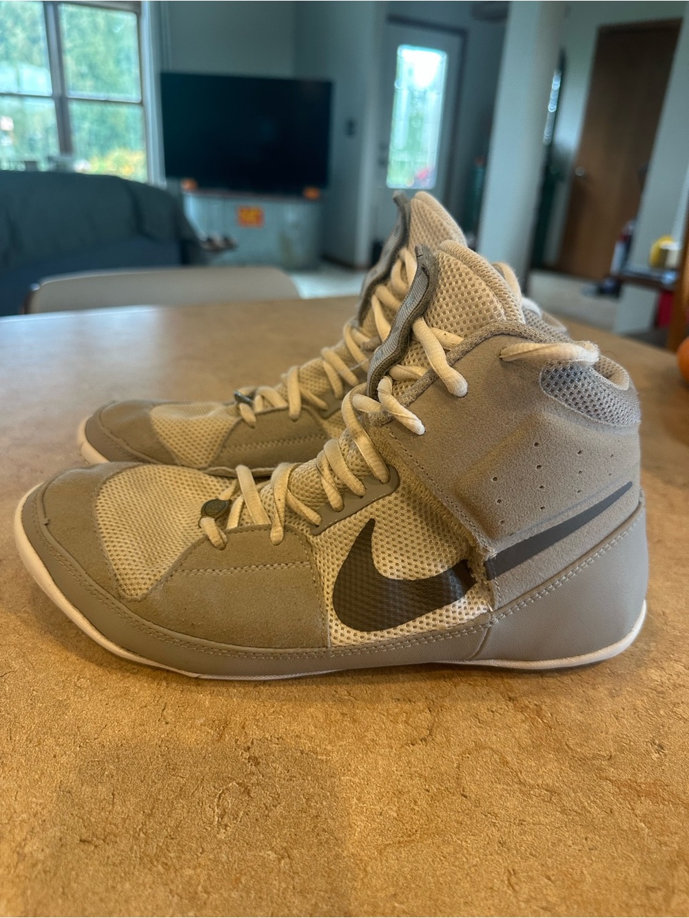 Nike Men’s 9.5 Wrestling Shoes